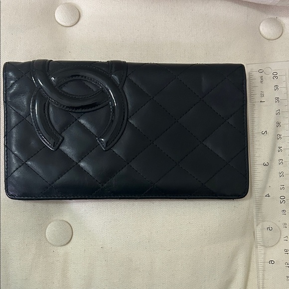 CHANEL Black Quilted Wallet🩷 - Picture 1 of 12
